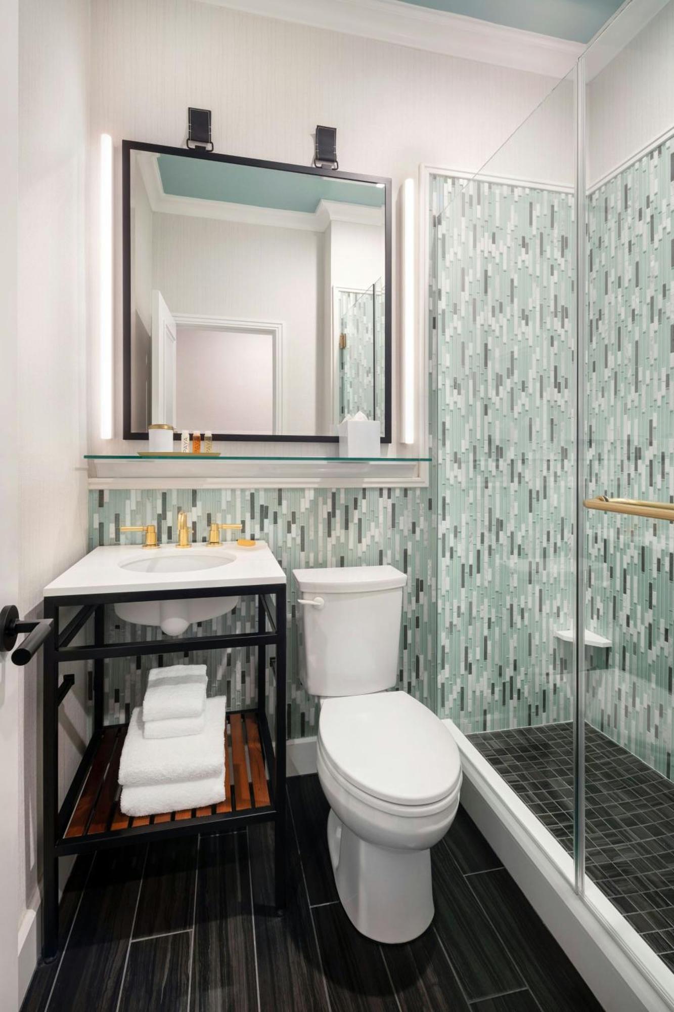 Courtyard By Marriott San Francisco Downtown/Van Ness Ave Ngoại thất bức ảnh